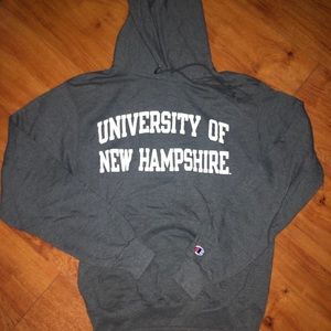University of New Hampshire Champion Sweatshirt